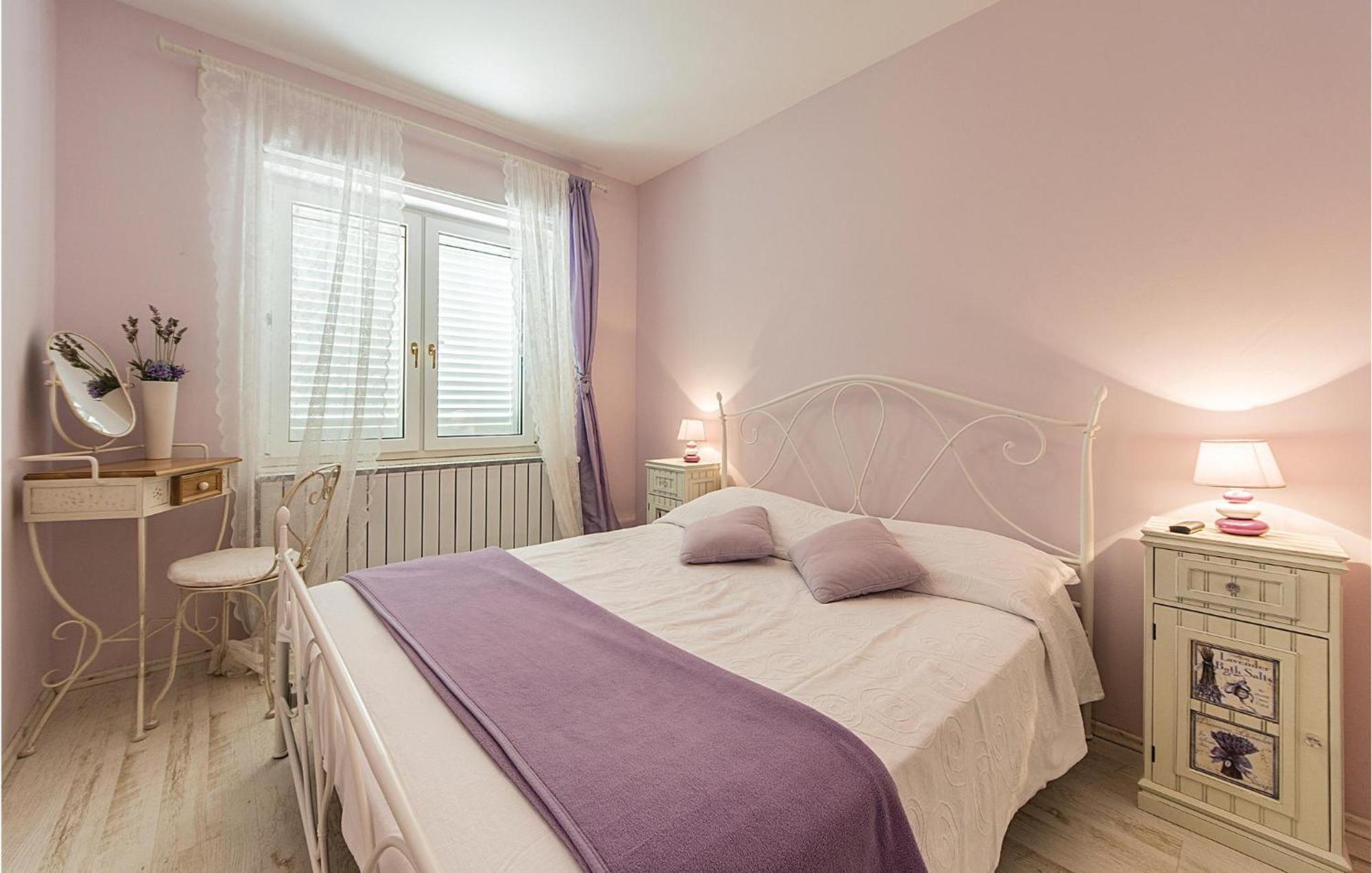 Vikendica Beautiful Home In Pula With House Sea View Pula