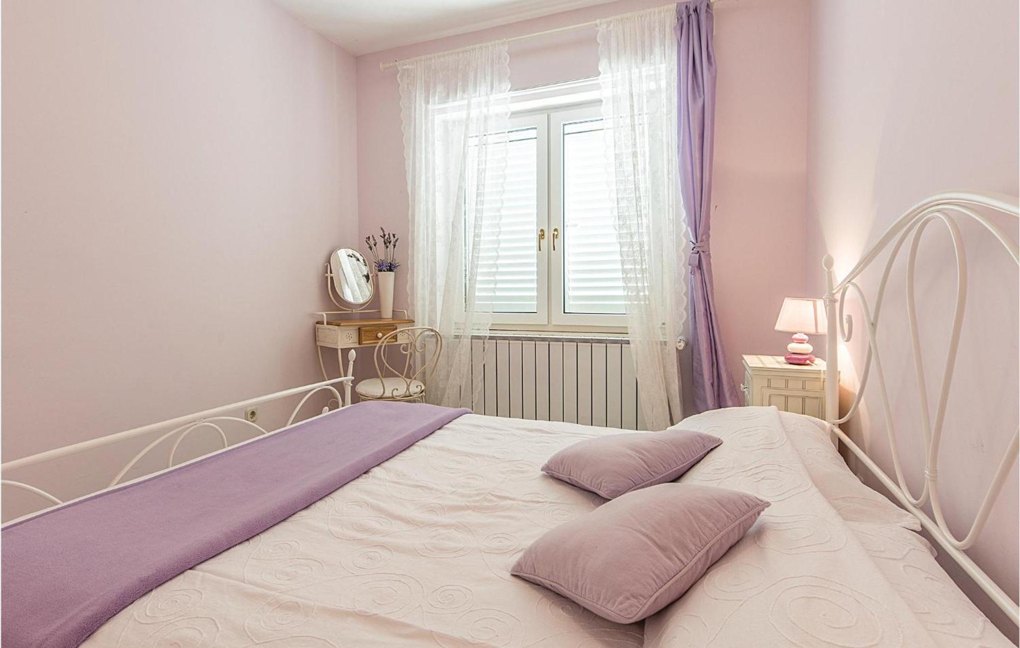 Beautiful Home In Pula With House Sea View