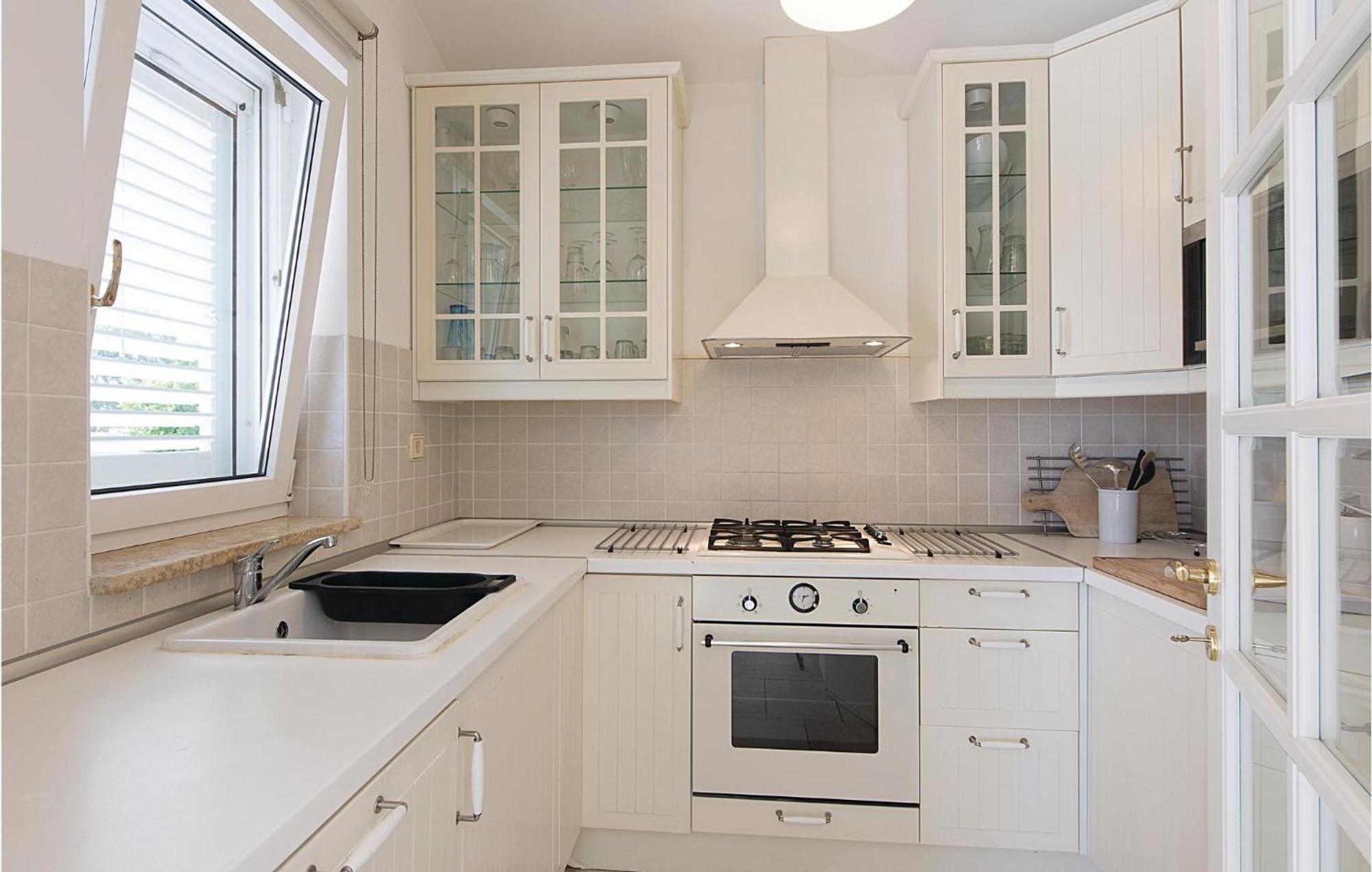 Beautiful In With House Sea View Casa vacanze Pola