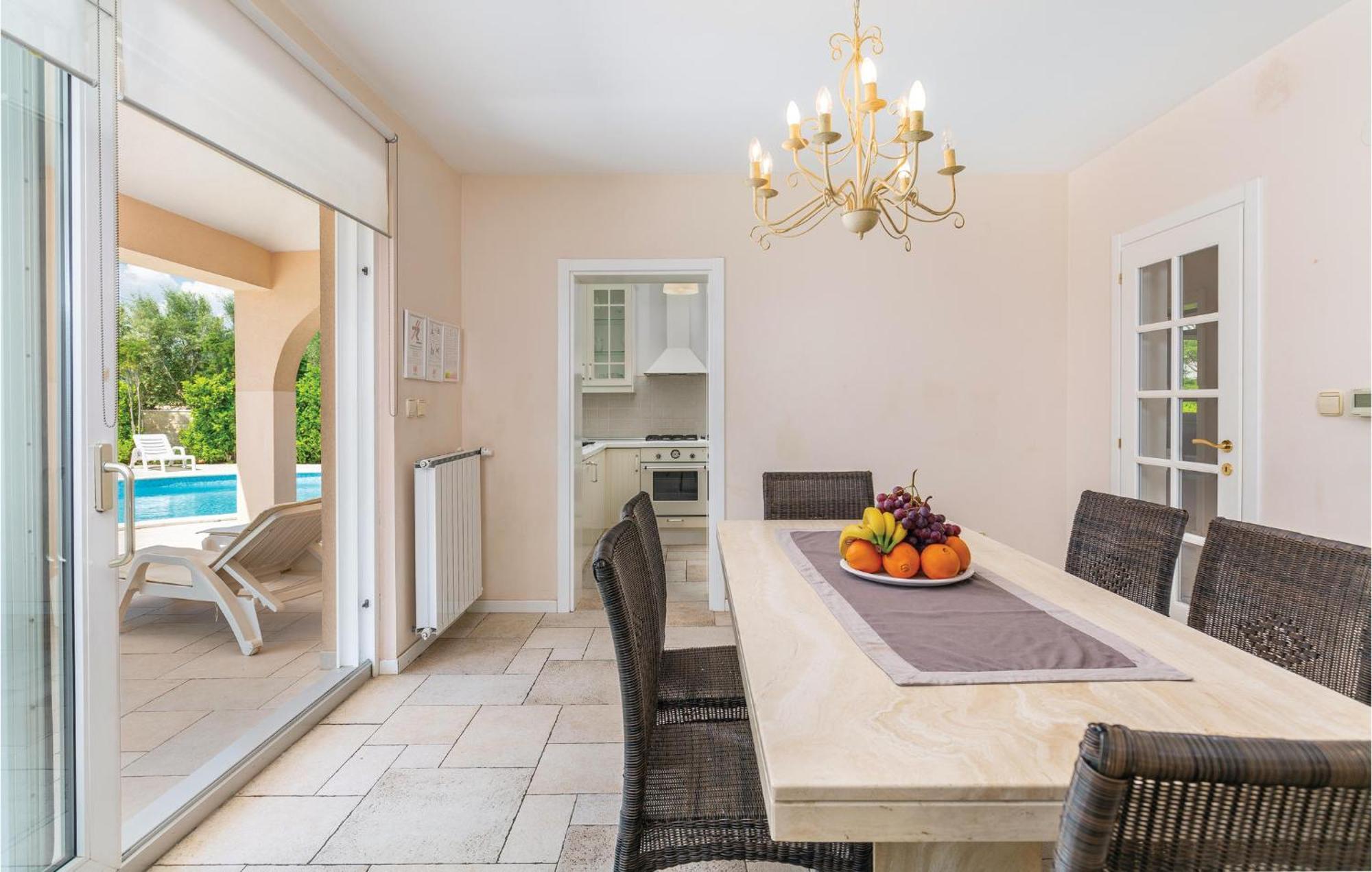 Casa vacanze Beautiful In With House Sea View Pola